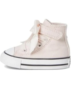 Converse Kids Chuck Taylor All Star Ruffles & Bows Easy-On (Toddler) | Sneakers & Athletic Shoes -The Worn Daily 61f1phN1M9L. AC SR736920