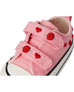 Converse Kids Chuck Taylor® All Star® 2V (Infant/Toddler) | Sneakers & Athletic Shoes -The Worn Daily 71d4oKXbS0L. AC SR736920